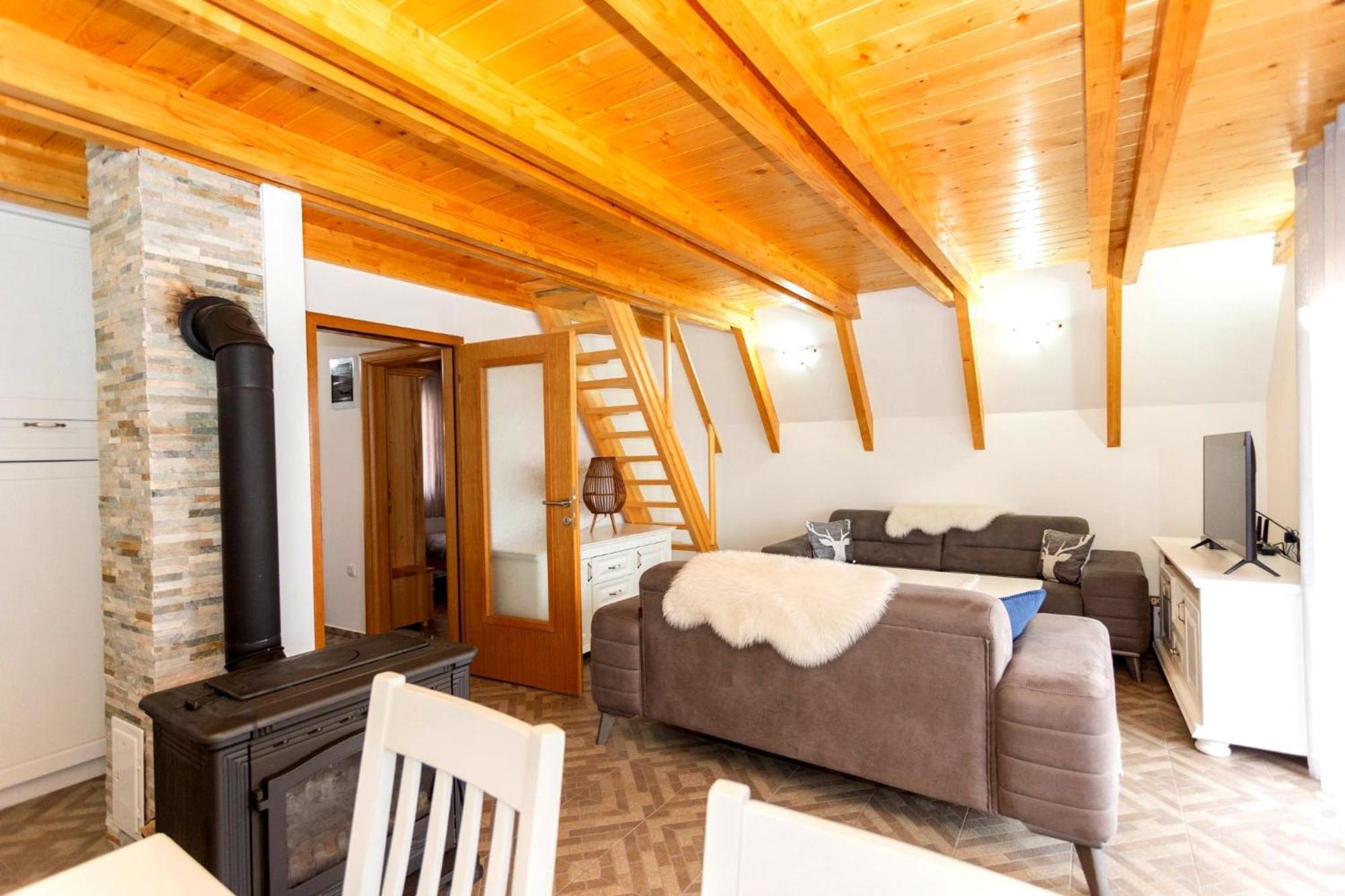 Hill View Chalets Žabljak 外观 照片
